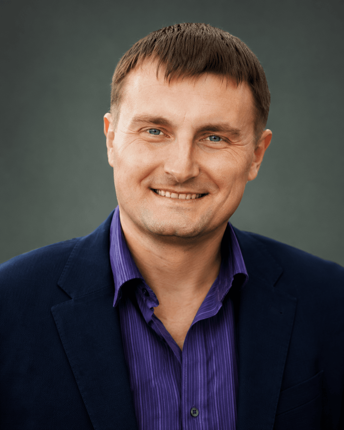 Autoinstruktors Roman Salnikov